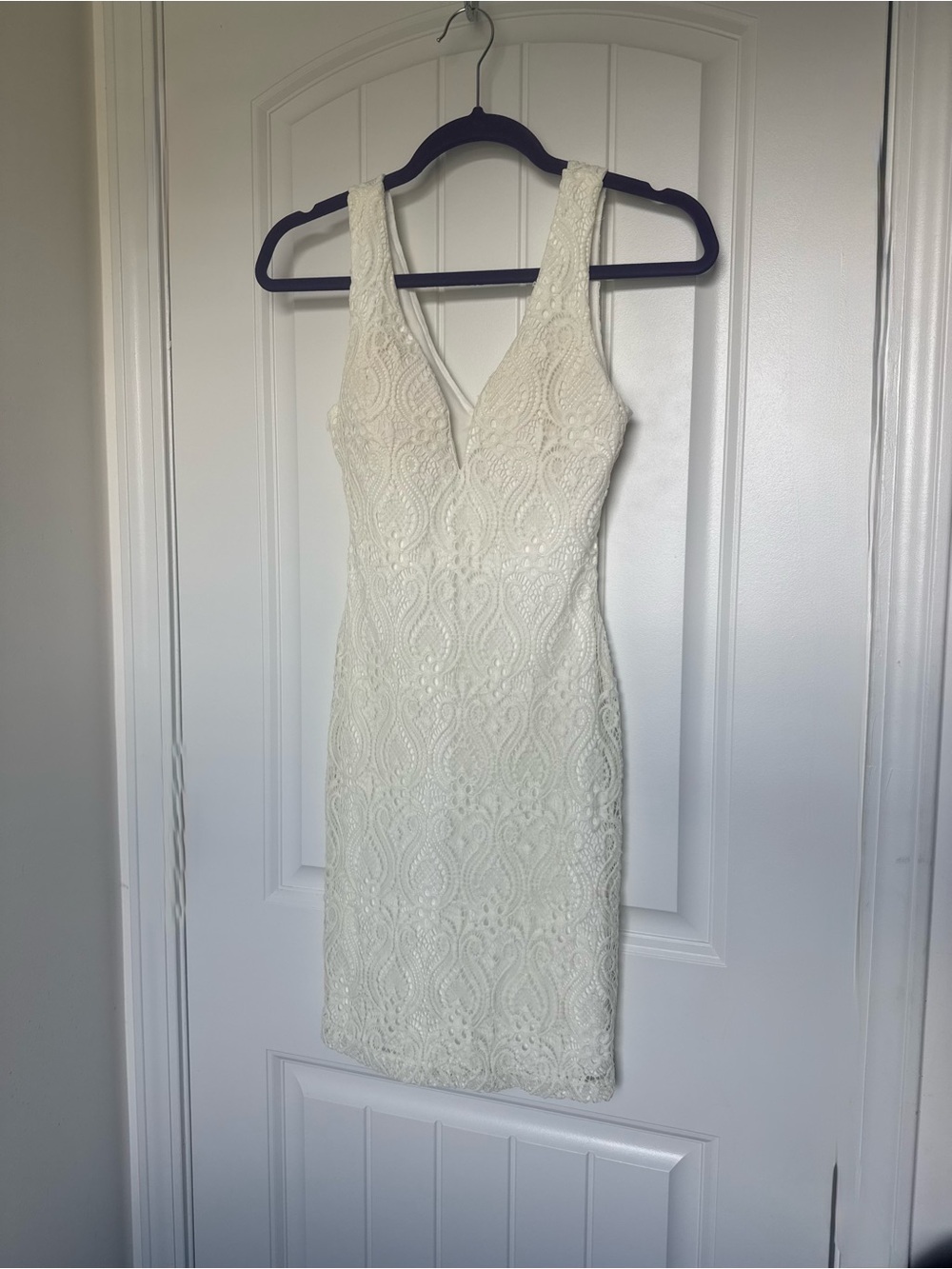 Paper Moon White Lace V-Neck Bodycon Sheath Dress Size S